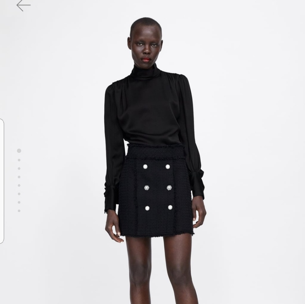 Zara) jeweled tweed mini skirt 2123